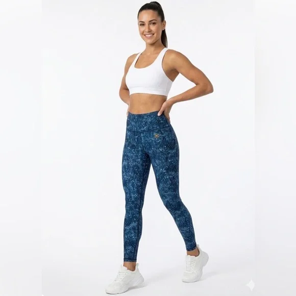 Navy Geometric High Rise Leggings Size Large 25” Inseam Yoga Athleisure - Picture 1 of 7